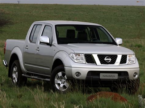Nissan Navara [D40] (2005 .